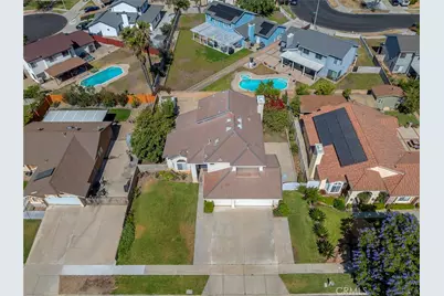 7600 Jacaranda Avenue, Fontana, CA 92336 - Photo 43