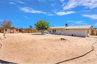 14204 Crow Road, Apple Valley, CA 92307 - Photo 41