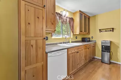 26241 Boulder, Twin Peaks, CA 92391 - Photo 17