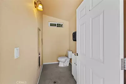 19345 Warren, Riverside, CA 92508 - Photo 37