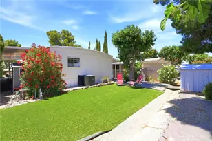 22601 Bear Valley Road, Apple Valley, CA 92308 - Photo 5