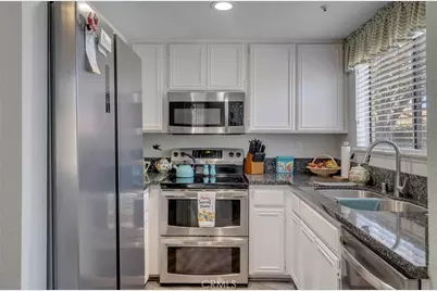 19119 Palo Verde Drive, Apple Valley, CA 92308 - Photo 13