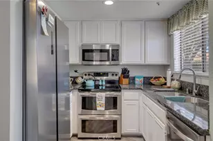 19119 Palo Verde Dr, Apple Valley, CA 92308 - Photo 13