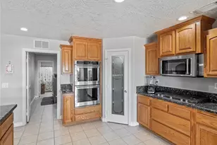 13850 Night Shade Rd, Apple Valley, CA 92307 - Photo 15