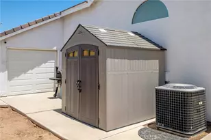 13955 Trigger, Victorville, CA 92392 - Photo 13
