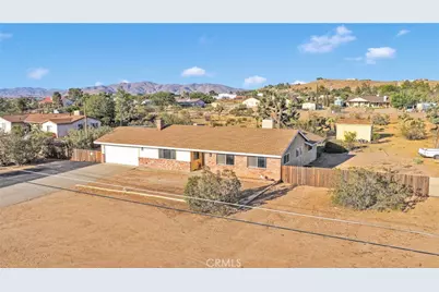 9393 Juniper Street, Apple Valley, CA 92308 - Photo 39