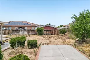 19216 Saguaro Way, Apple Valley, CA 92308 - Photo 29