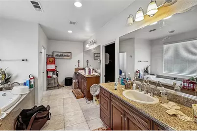 19216 Saguaro Way, Apple Valley, CA 92308 - Photo 15