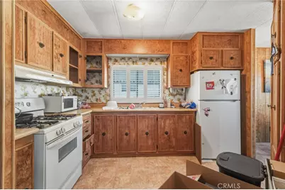20683 Waalew Road #B201, Apple Valley, CA 92307 - Photo 15