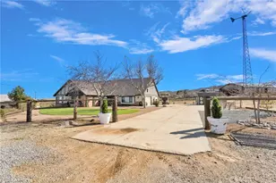 5205 Snow Line, Phelan, CA 92371 - Photo 3