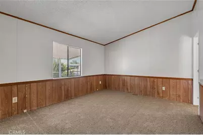 13866 Tam O Shanter Drive, Victorville, CA 92395 - Photo 23