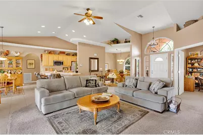 14128 Rincon, Apple Valley, CA 92307 - Photo 9