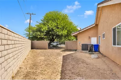 14128 Rincon, Apple Valley, CA 92307 - Photo 49