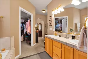 14128 Rincon, Apple Valley, CA 92307 - Photo 31