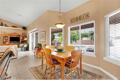 14128 Rincon, Apple Valley, CA 92307 - Photo 21