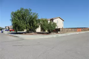 11907 Wallflower Ct, Adelanto, CA 92301 - Photo 5