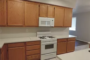 11907 Wallflower Ct, Adelanto, CA 92301 - Photo 33