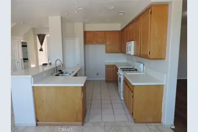 11907 Wallflower Court, Adelanto, CA 92301 - Photo 27