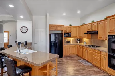 19274 Kanbridge Street, Apple Valley, CA 92308 - Photo 9