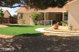 22534 High Vista Pl, Apple Valley, CA 92307 - Photo 1