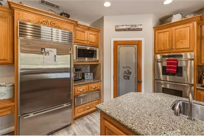 24155 Maze Stone Court, Hemet, CA 92545 - Photo 13