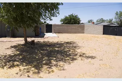 13033 Chief Joseph, Apple Valley, CA 92308 - Photo 19