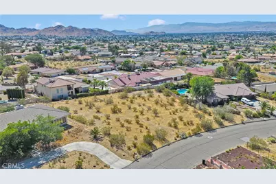16425 Viho, Apple Valley, CA 92307 - Photo 3