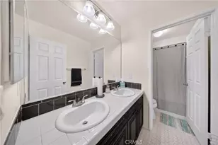 12526 Racimo Ct, Victorville, CA 92392 - Photo 15