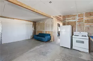 46275 Palma Vista, Newberry Springs, CA 92365 - Photo 11