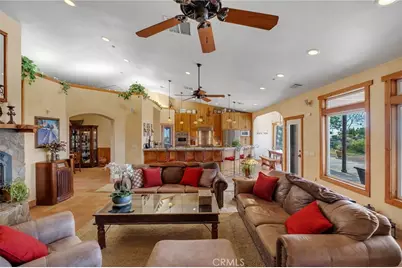 8334 Sky Line, Pinon Hills, CA 92372 - Photo 11