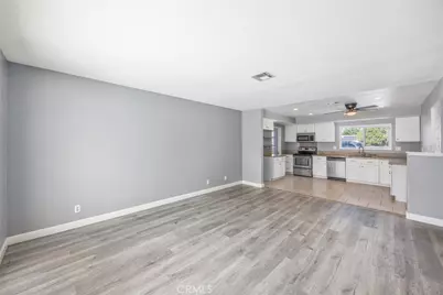 7508 Glider, Hesperia, CA 92345 - Photo 7