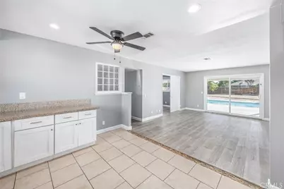 7508 Glider, Hesperia, CA 92345 - Photo 15