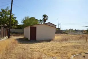 17049 C St, Victorville, CA 92395 - Photo 27