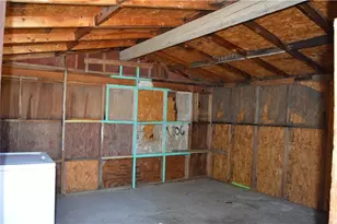17049 C St, Victorville, CA 92395 - Photo 35