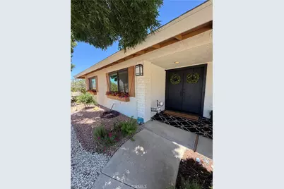 16230 Saint Timothy Road, Apple Valley, CA 92307 - Photo 3