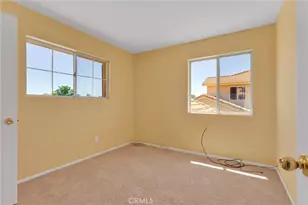 13804 Foxfire Rd, Victorville, CA 92392 - Photo 33