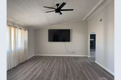 13839 Rincon, Apple Valley, CA 92307 - Photo 5