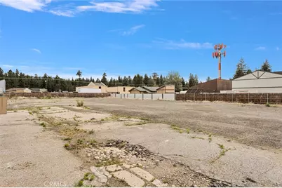 614 W Fairway, Big Bear City, CA 92314 - Photo 3