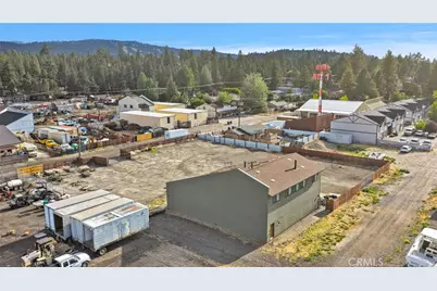 614 W Fairway, Big Bear City, CA 92314 - Photo 57