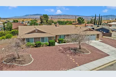 13935 Apple Creek, Victorville, CA 92395 - Photo 65