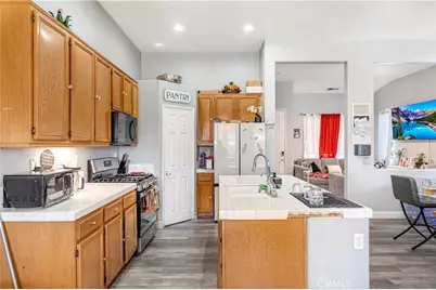 15023 Henderson Street, Adelanto, CA 92301 - Photo 7