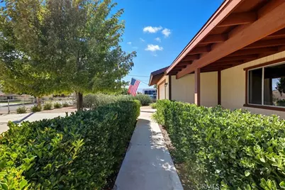 7344 Oxford Avenue, Hesperia, CA 92345 - Photo 5