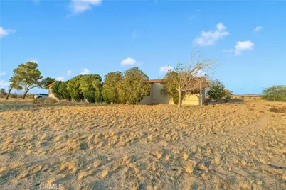 33445 Newberry, Newberry Springs, CA 92365 - Photo 5