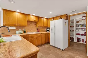 13094 Modoc Ct, Apple Valley, CA 92308 - Photo 9