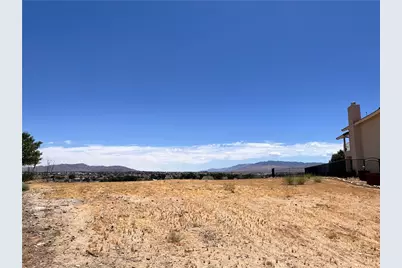 18035 Wildwood, Victorville, CA 92395 - Photo 13