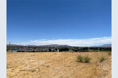 18035 Wildwood, Victorville, CA 92395 - Photo 5