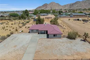 23482 Guajome, Apple Valley, CA 92307 - Photo 3