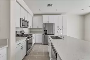 15982 Parkhouse, Fontana, CA 92336 - Photo 11
