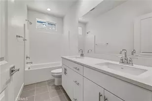 15982 Parkhouse, Fontana, CA 92336 - Photo 27