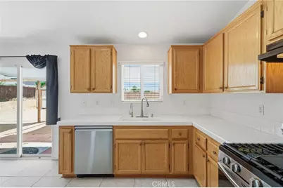 14604 Palm Street, Adelanto, CA 92301 - Photo 9